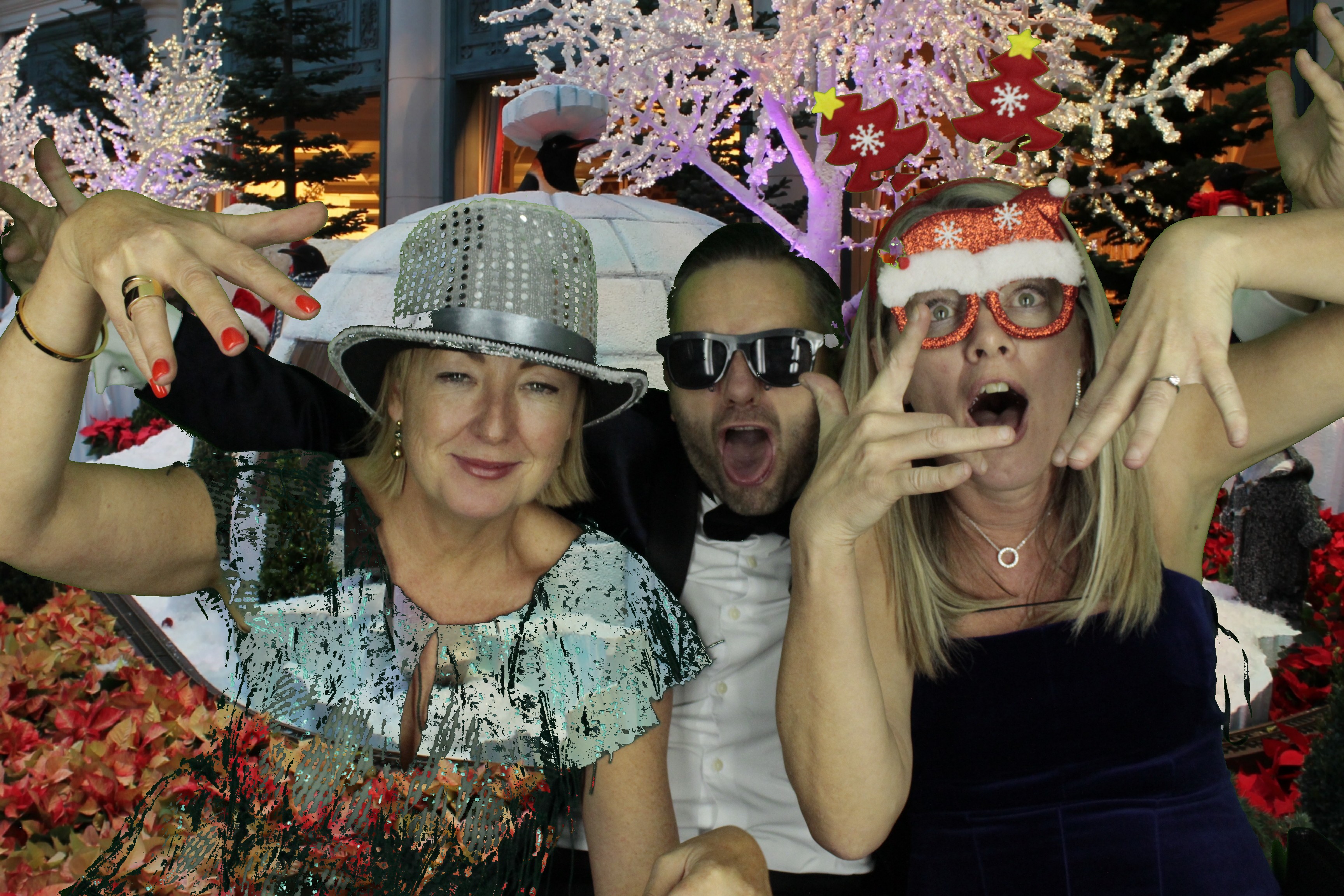 Staffing 360 Solutions Christmas Party | View more photos from the event at gallery.myphotoboothexperience.co.uk/u/MyPhotoBoothExperienceLtd/Staffing-360-Solutions-Christmas-Party-0